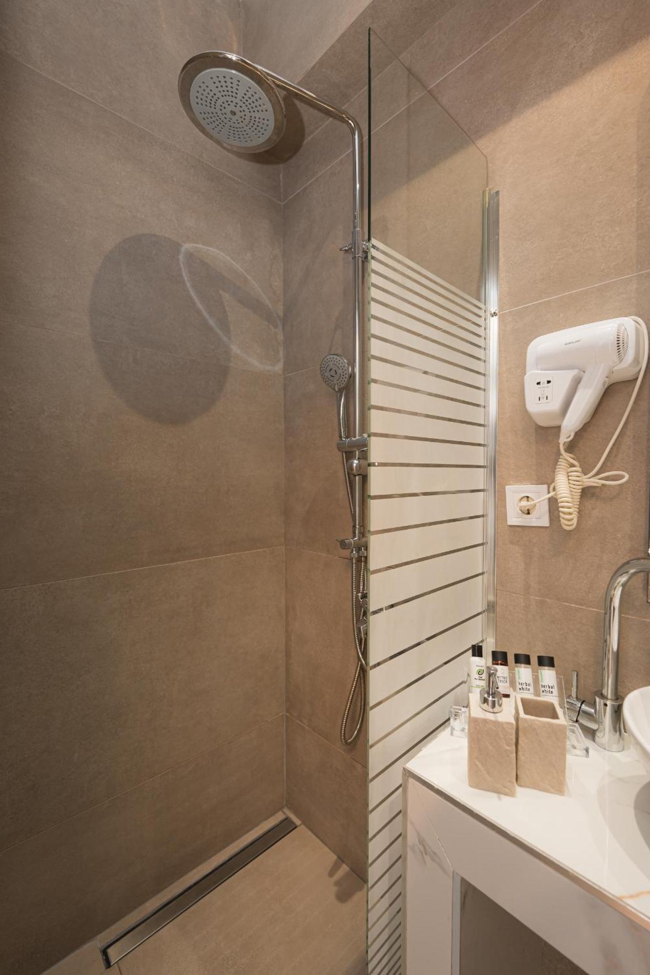 Centralviewsuites Nea Moudania Dış mekan fotoğraf