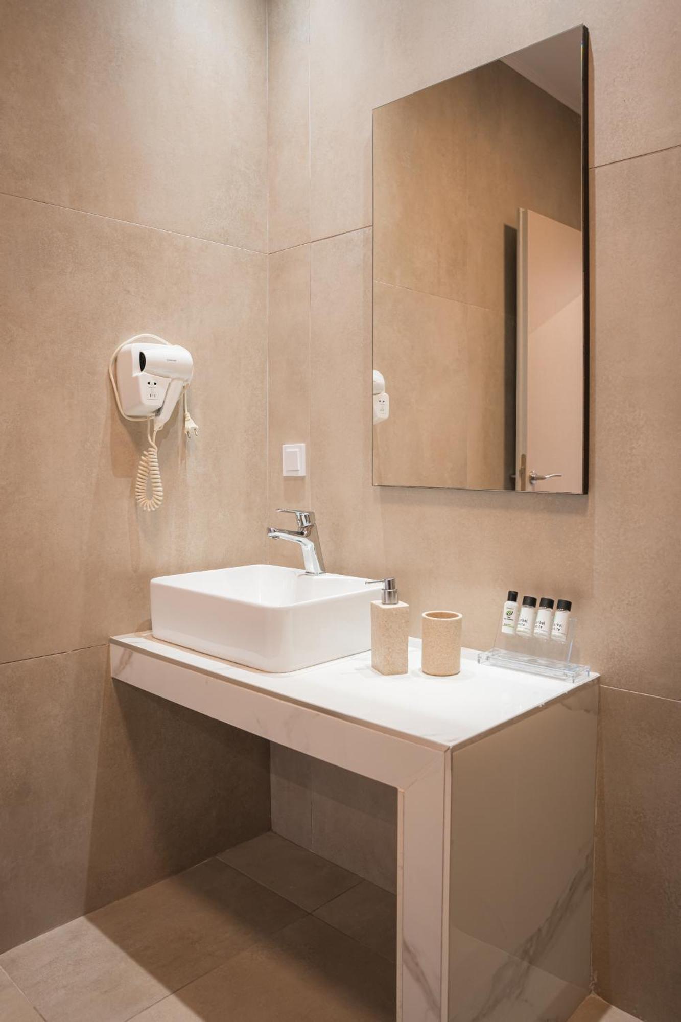 Centralviewsuites Nea Moudania Dış mekan fotoğraf